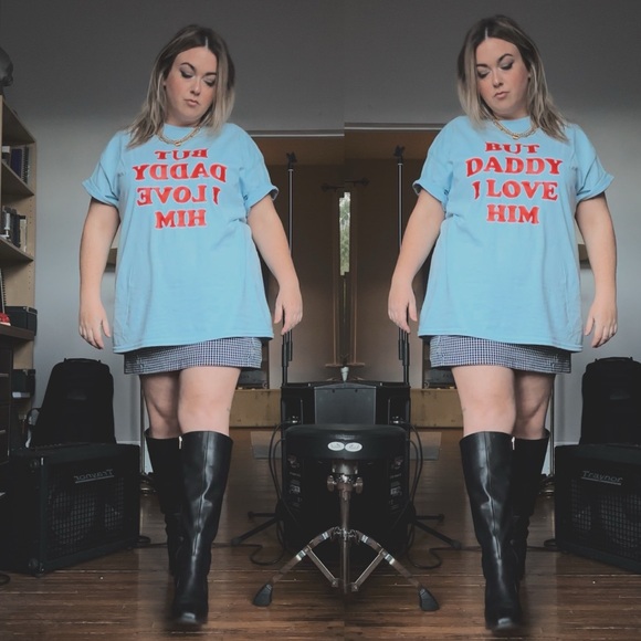 Meet your Posher, Marta - Picture 2 of 4